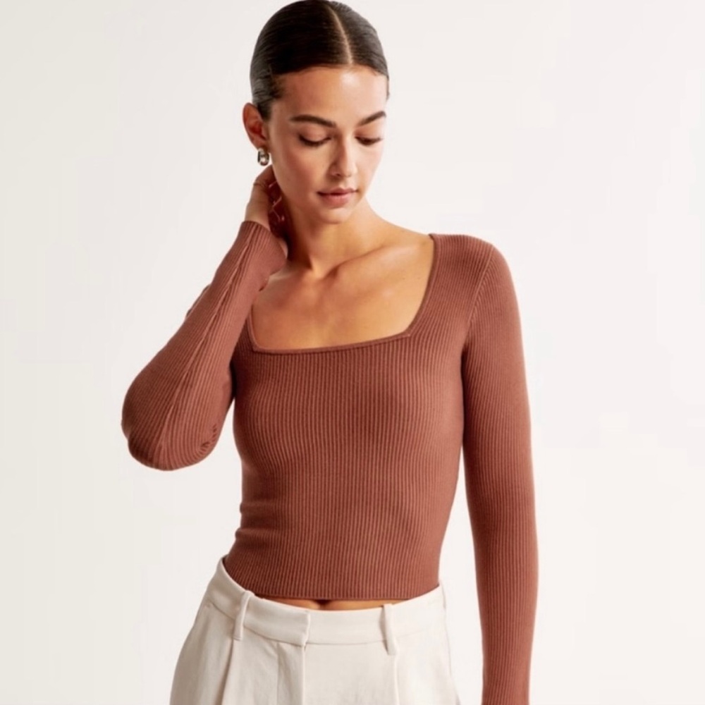 Abercrombie & Fitch long sleeve ribbed sweater